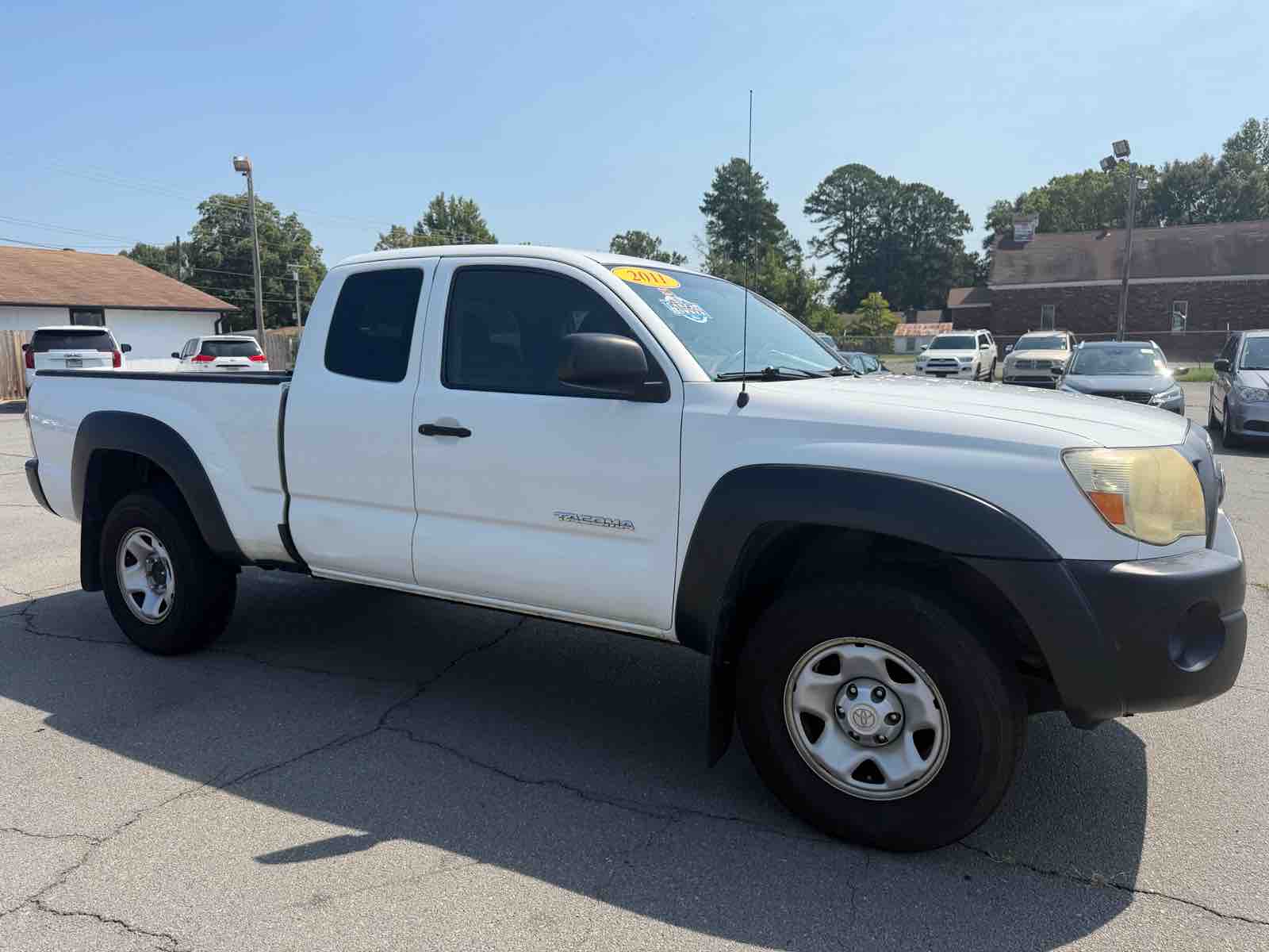 2011 TOYOTA Tacoma PreRunner photo 3