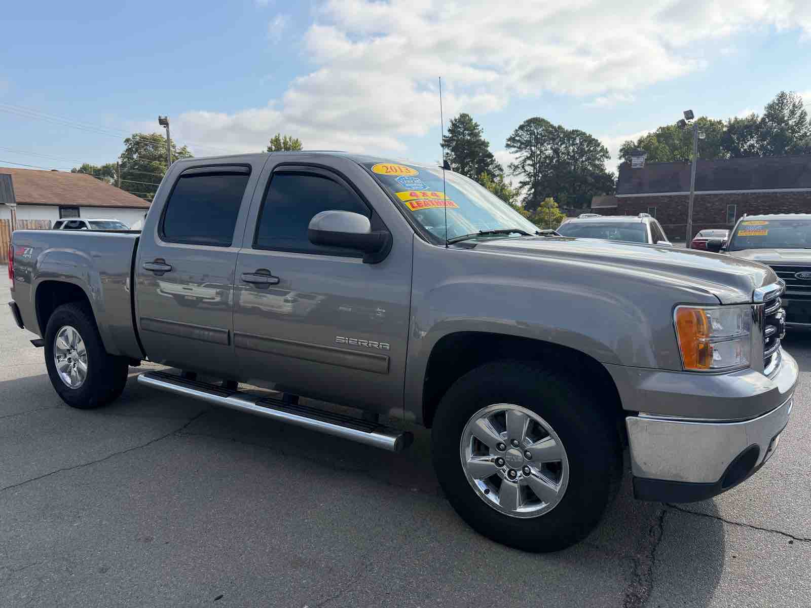2013 GMC Sierra SLT photo 3