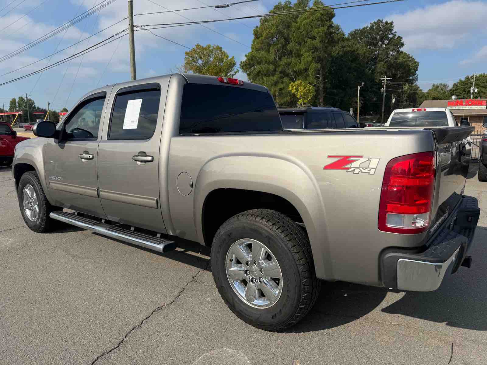 2013 GMC Sierra SLT photo 6