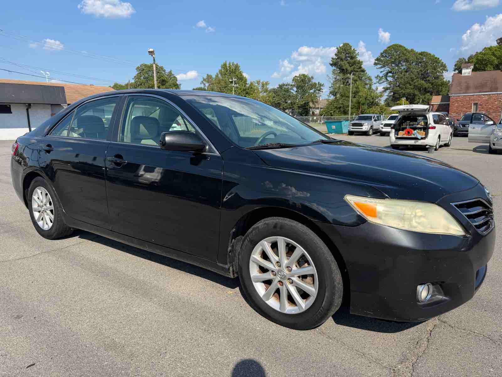 2011 Toyota Camry Base photo 3