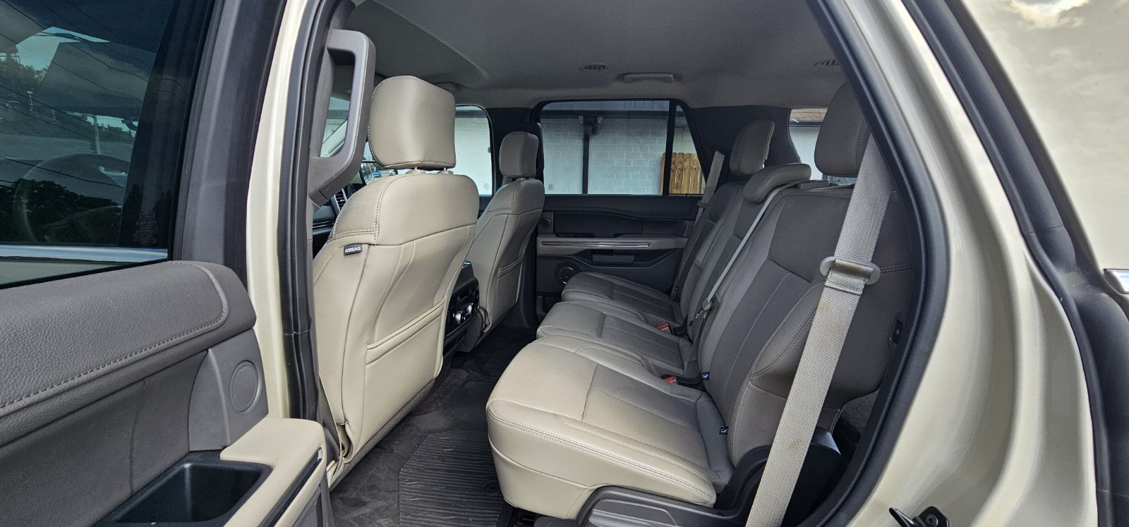 2018 Ford Expedition XLT photo 5