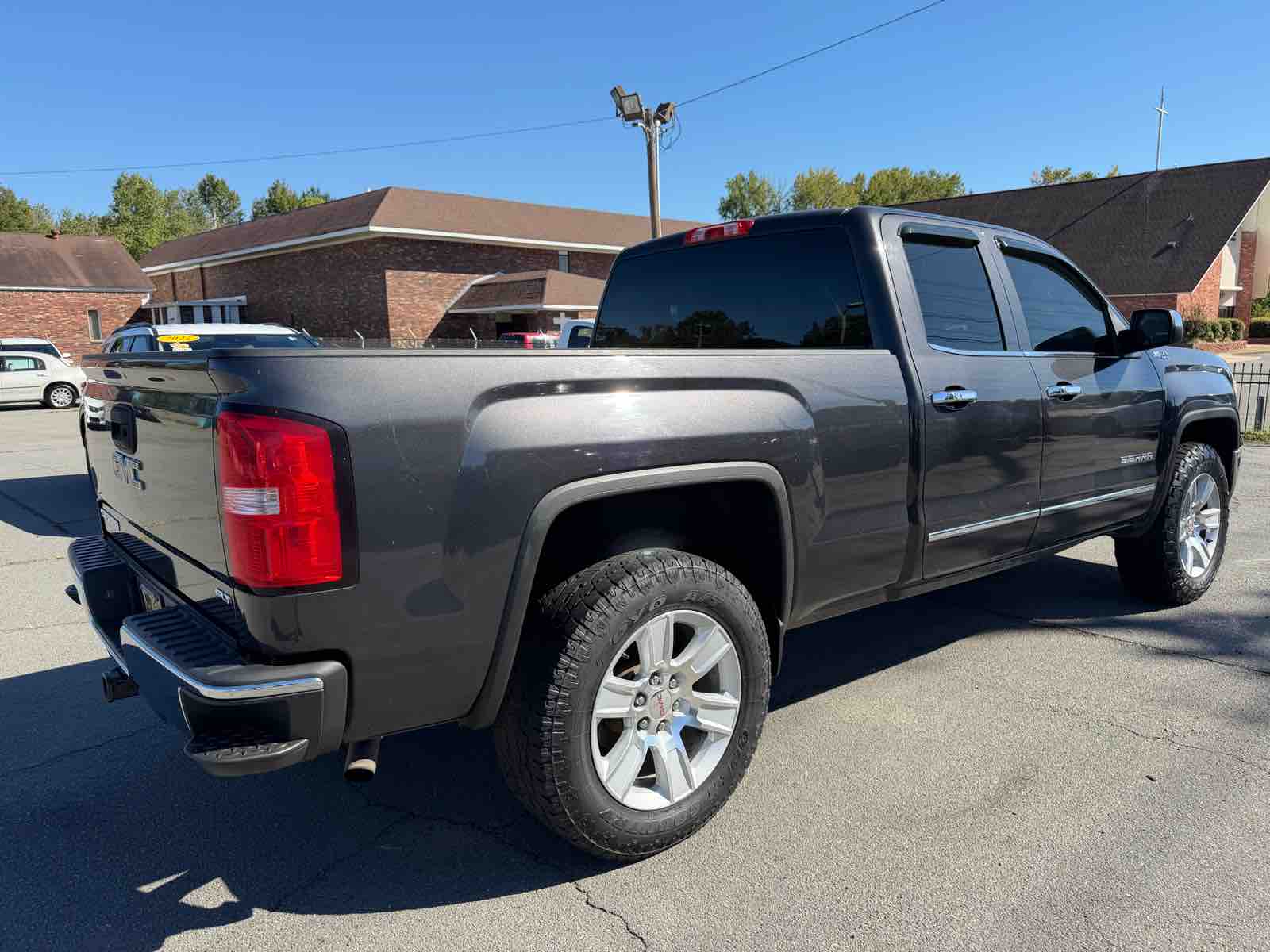 2015 Gmc Sierra SLT photo 4