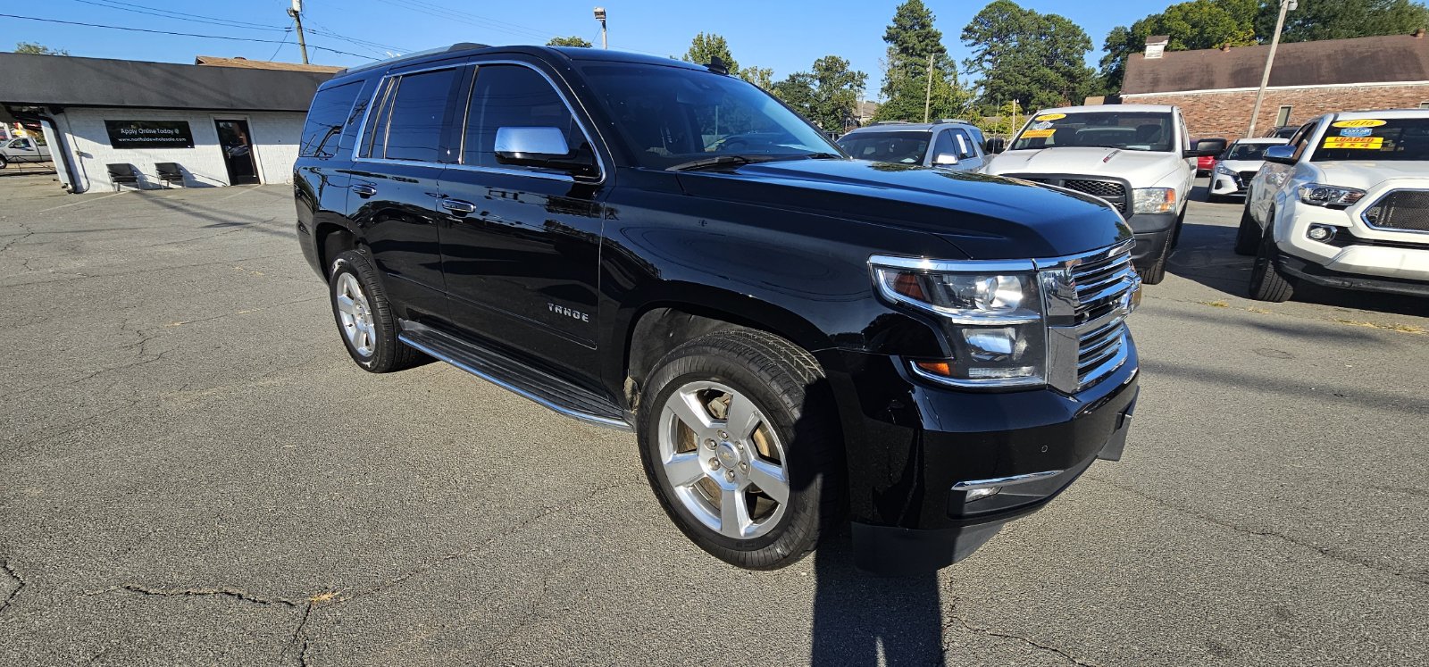 2019 Chevrolet Tahoe Premier photo 3