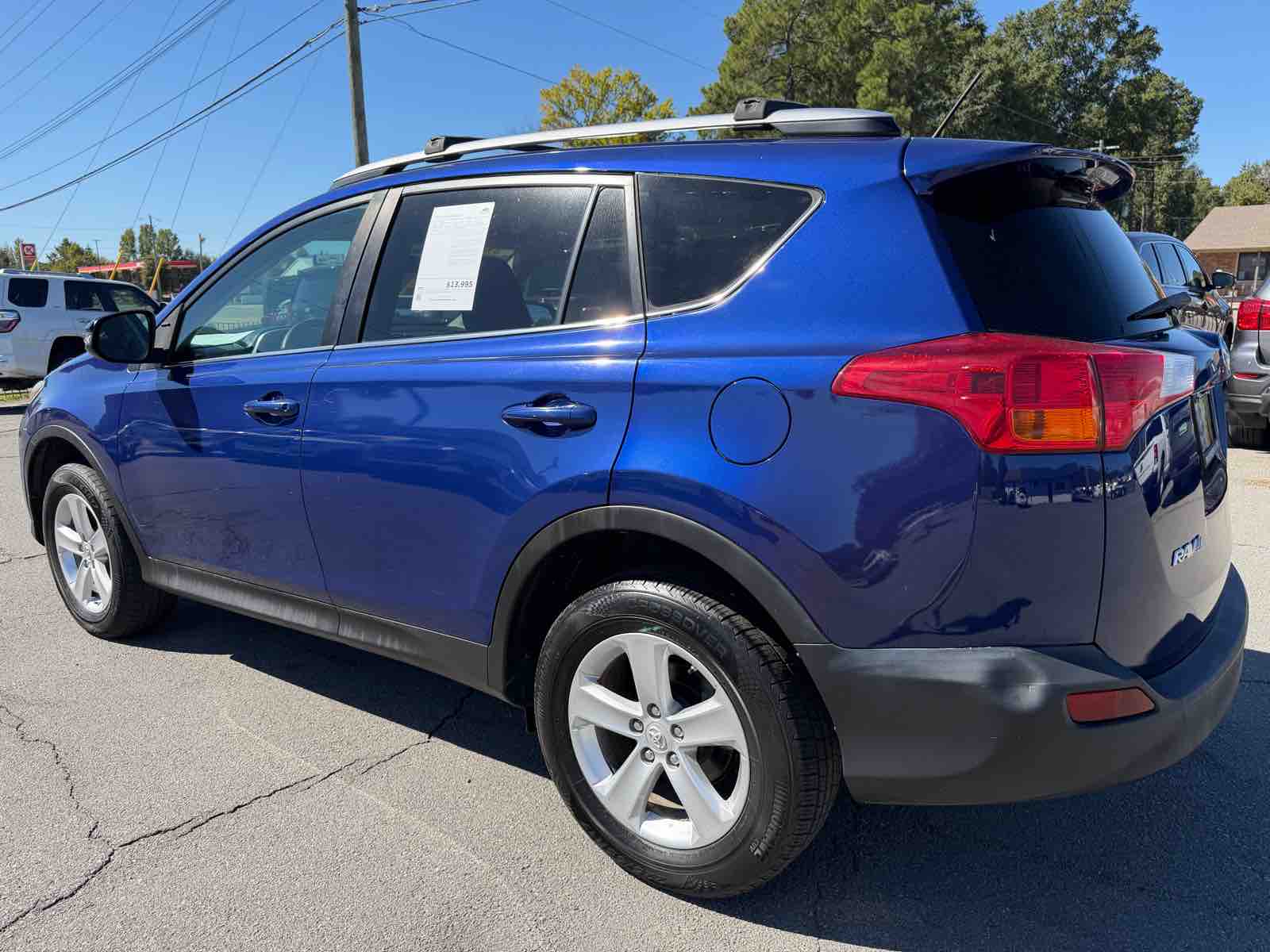 2014 Toyota RAV4 XLE photo 6