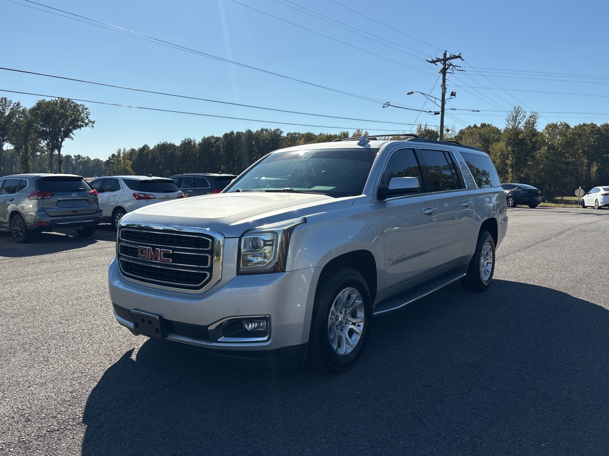 2016 Gmc Yukon XL SLE photo 1