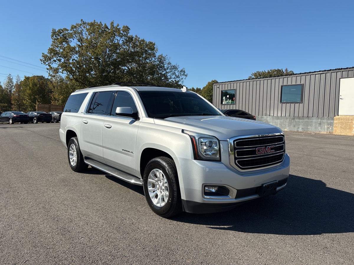 2016 Gmc Yukon XL SLE photo 3