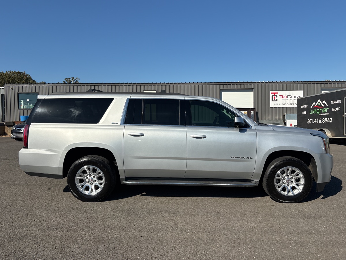 2016 Gmc Yukon XL SLE photo 4