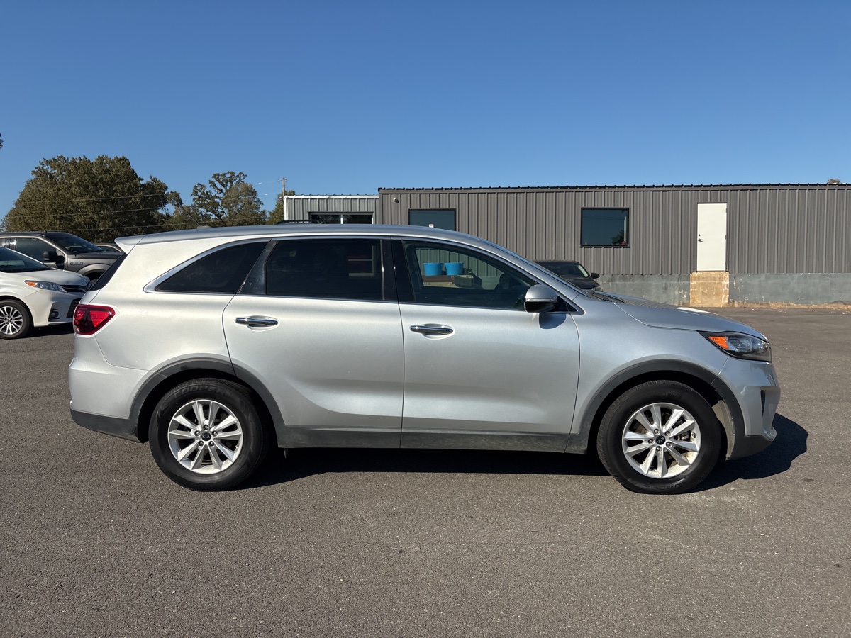 2019 Kia Sorento L photo 4