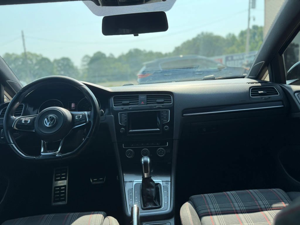 2015 Volkswagen Golf GTI S Hatchback Sedan 4D photo 6