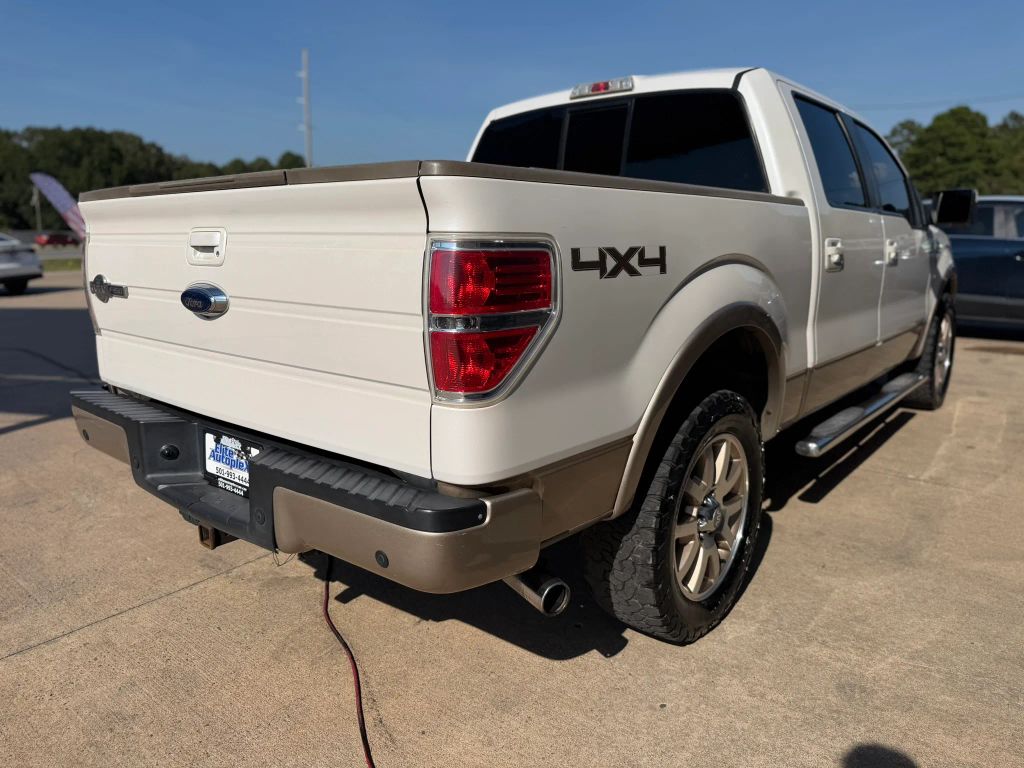 2013 Ford F150 SuperCrew Cab King Ranch Pickup 4D 5 1/2 ft photo 3