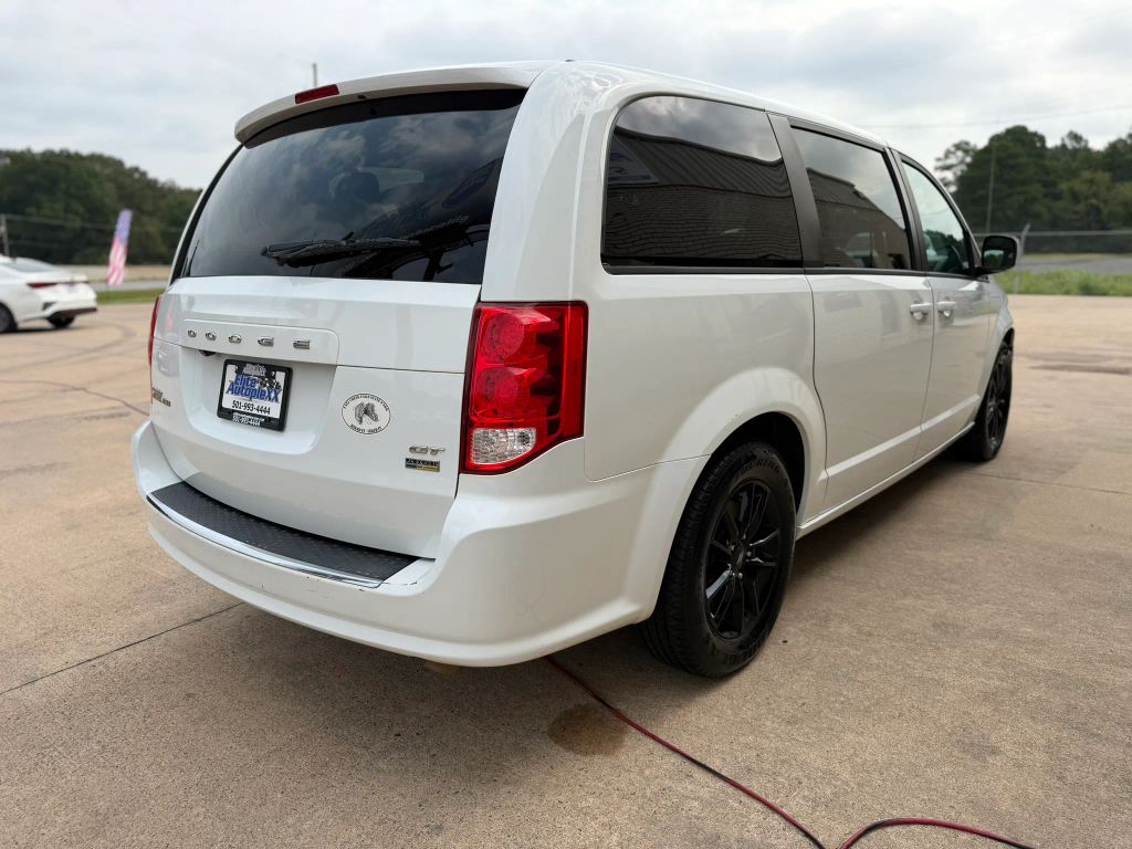 2019 Dodge Grand Caravan Passenger GT Minivan 4D photo 3