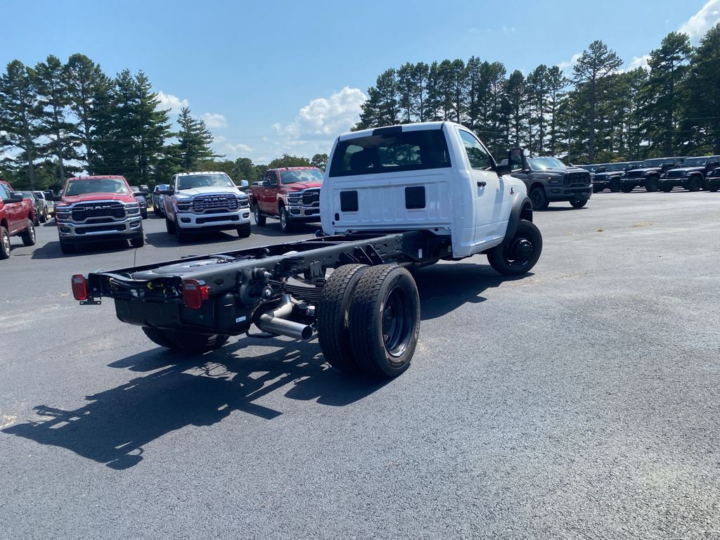 2026 Ram 5500 Chassis Tradesman photo 6