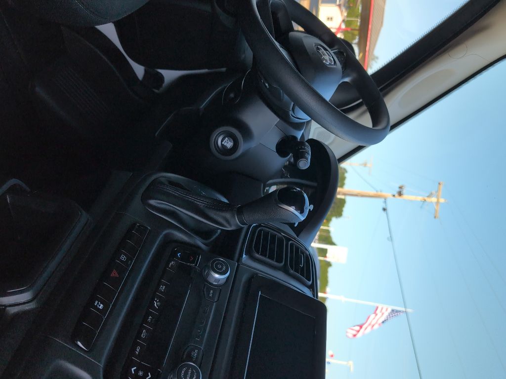 2027 Ram ProMaster 2500 Tradesman photo 4