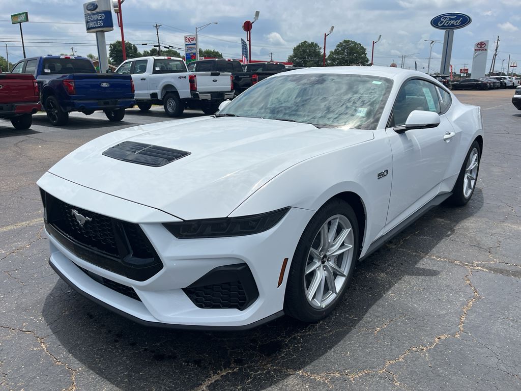 2026 Ford Mustang GT Premium photo